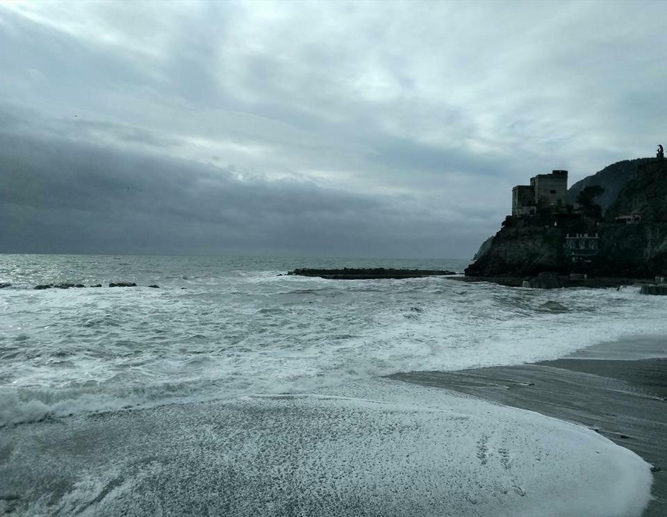 Da Benedetta Hotell Monterosso al Mare Exteriör bild